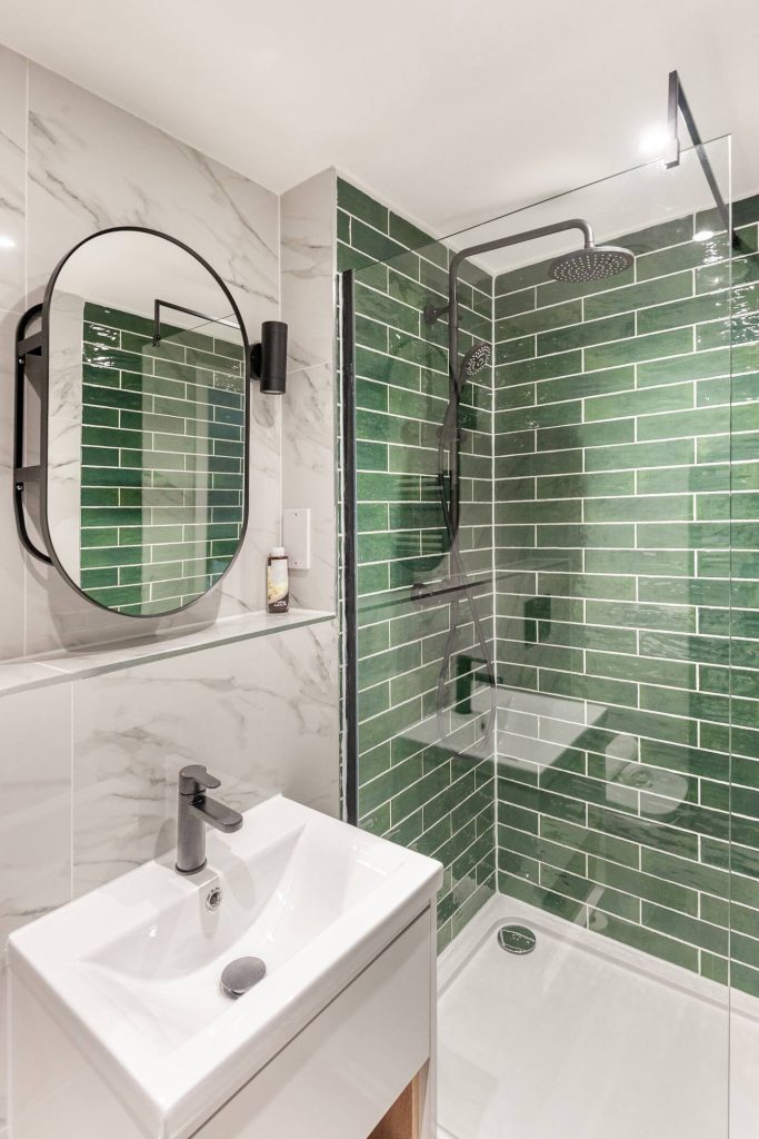 Executive Penthouse Bathroom city centre apartments to rent