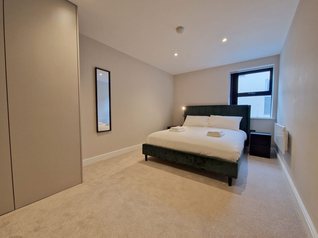 Executive Apartment Bedroom serviced apartments in leeds uk